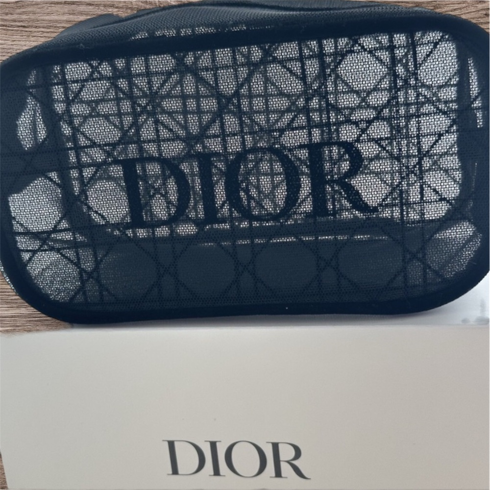 Dior Beauty Black Mesh Pouch - Picture 3 of 3